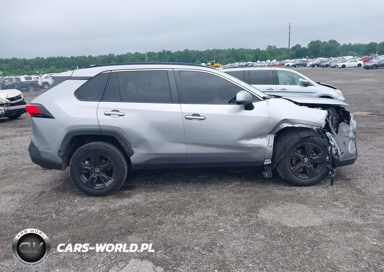 2023 Toyota Rav4 Xle VIN:2T3W1RFV8PW251885 - 13