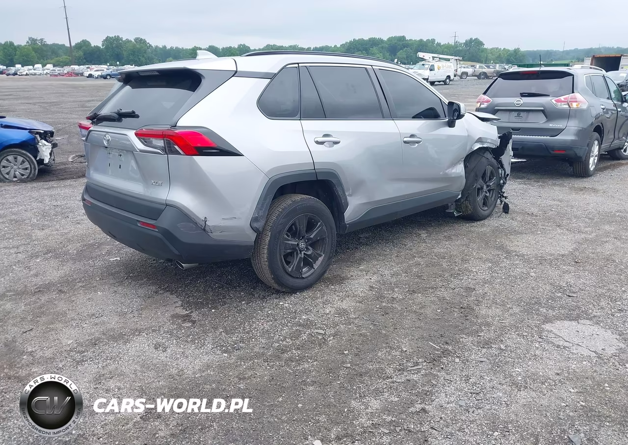 2023 Toyota Rav4 Xle VIN:2T3W1RFV8PW251885 - 4
