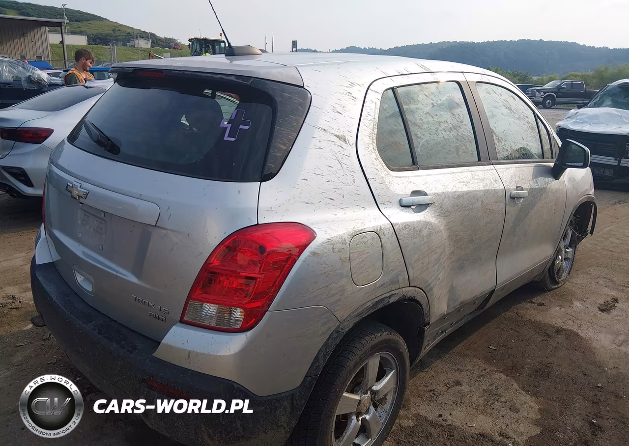 2015 Chevrolet Trax Ls VIN:KL7CJPSB2FB090330 - 4