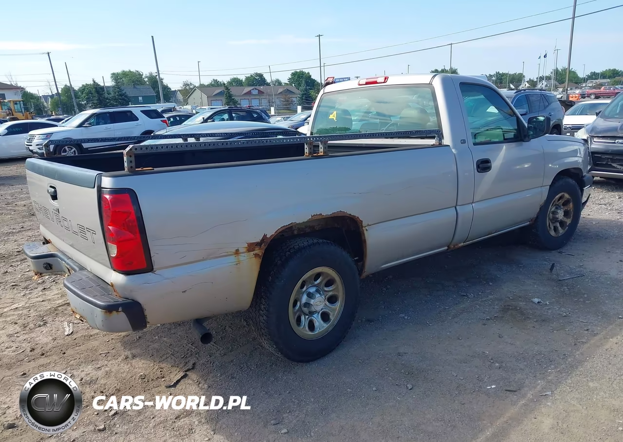 2005 Chevrolet Silverado 1500 Work Truck VIN:1GCEC14X15Z343896 - 4