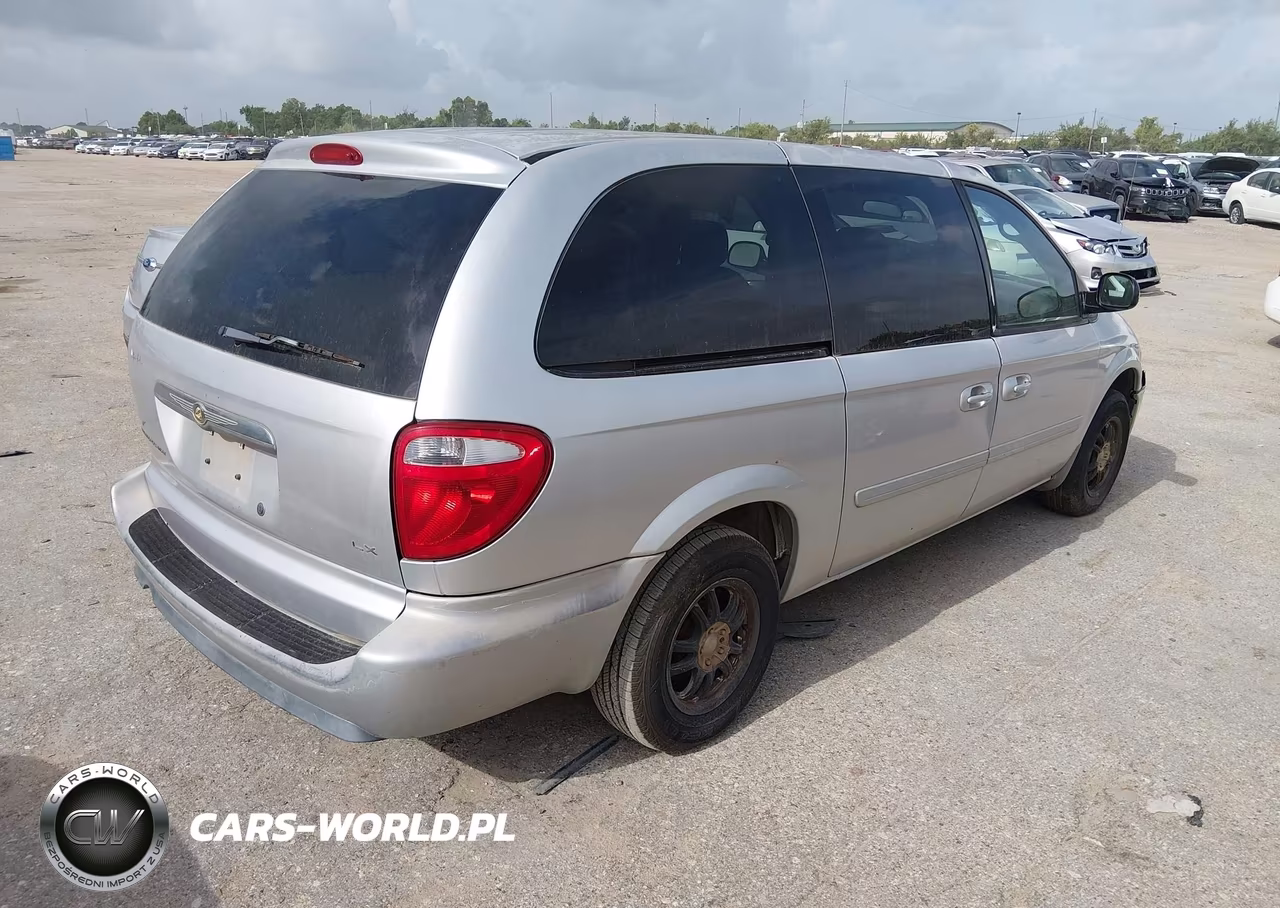 2007 Chrysler Town & Country Lx VIN:2A4GP44R37R330574 - 4