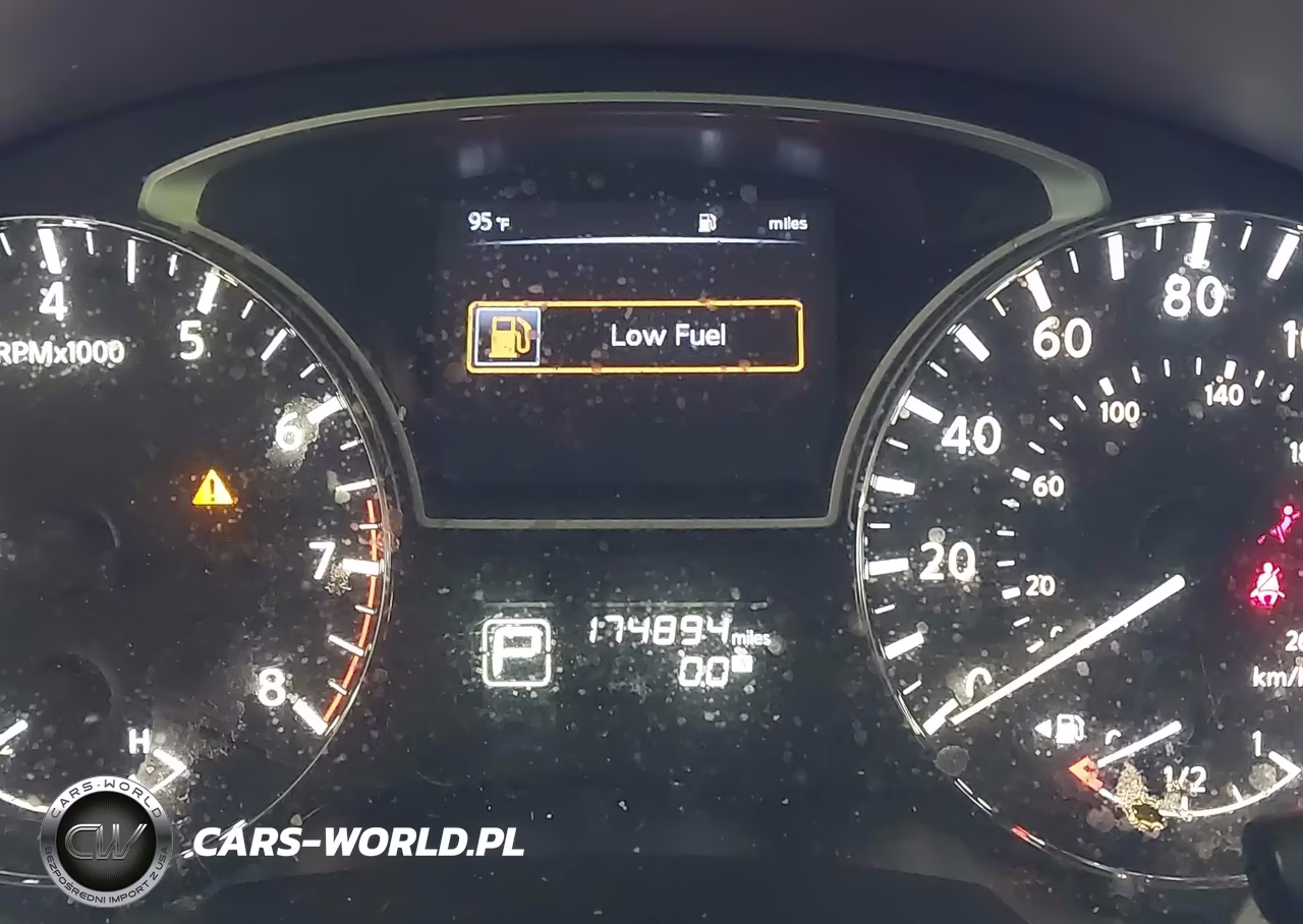 2015 Nissan Altima 2.5 S VIN:1N4AL3AP6FC213556 - 15