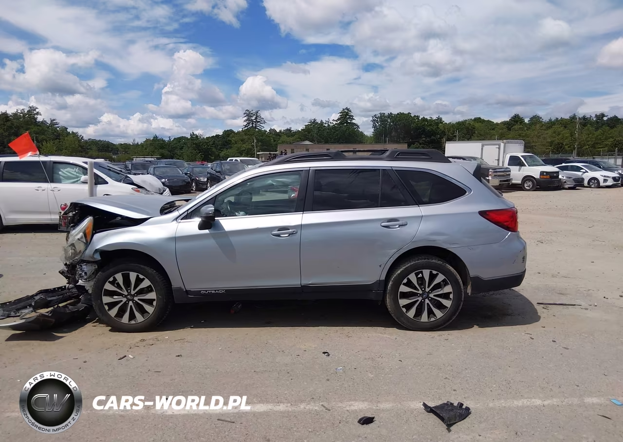 2016 Subaru Outback 3.6R Limited VIN:4S4BSENC8G3283643 - 13