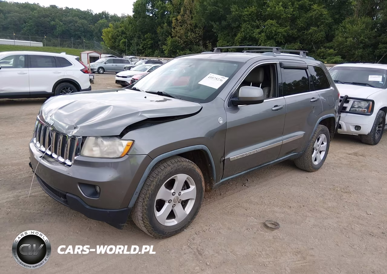 2011 Jeep Grand Cherokee Laredo VIN:1J4RR4GG9BC576849 - 2