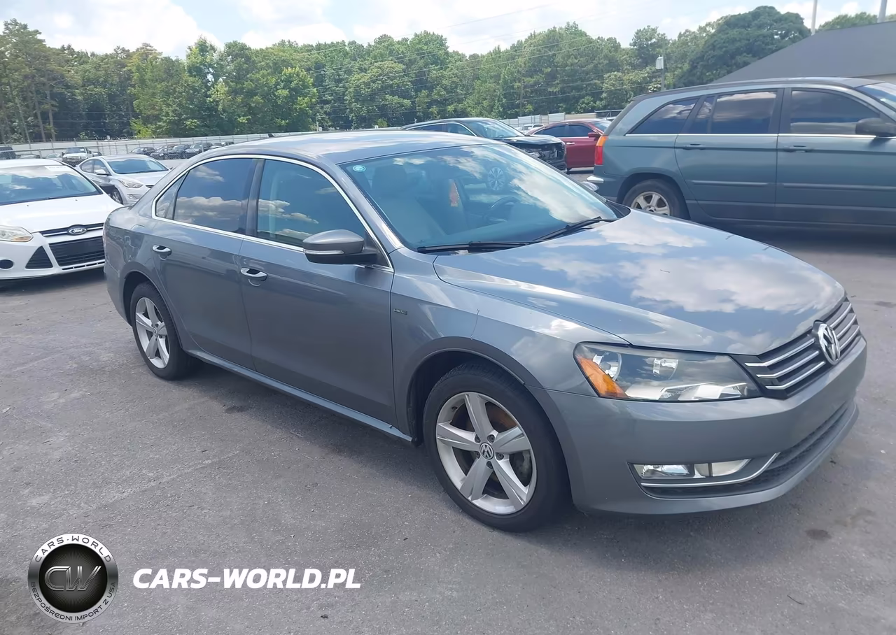 2015 Volkswagen Passat 1.8T Limited Edition – zdjęcie 1 z 10