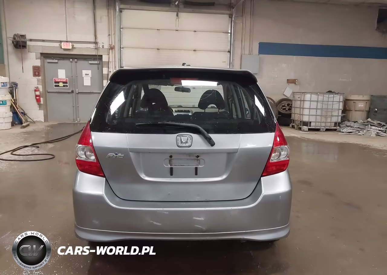 2007 Honda Fit Sport VIN:JHMGD37687S063150 - 16