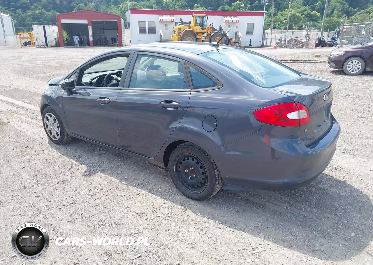 2013 Ford Fiesta Se VIN:3FADP4BJ6DM162055 - 3