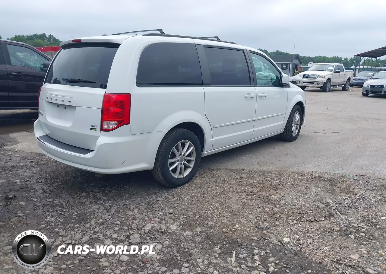 2016 Dodge Grand Caravan Sxt VIN:2C4RDGCG9GR354841 - 4