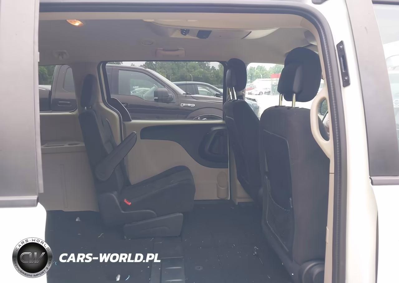 2016 Dodge Grand Caravan Sxt VIN:2C4RDGCG9GR354841 - 8
