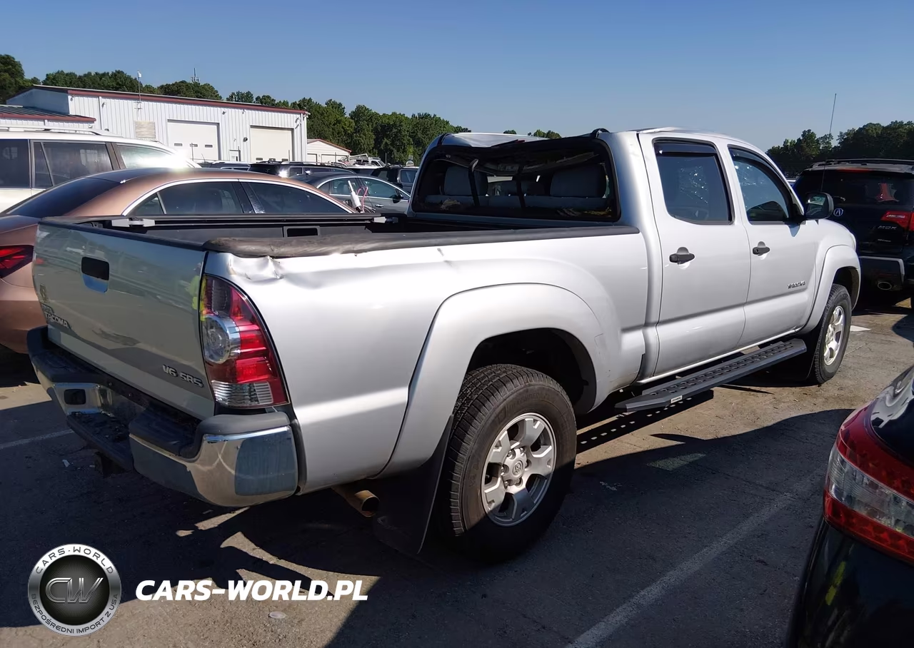 2009 Toyota Tacoma Base V6 VIN:3TMMU52N39M015209 - 4