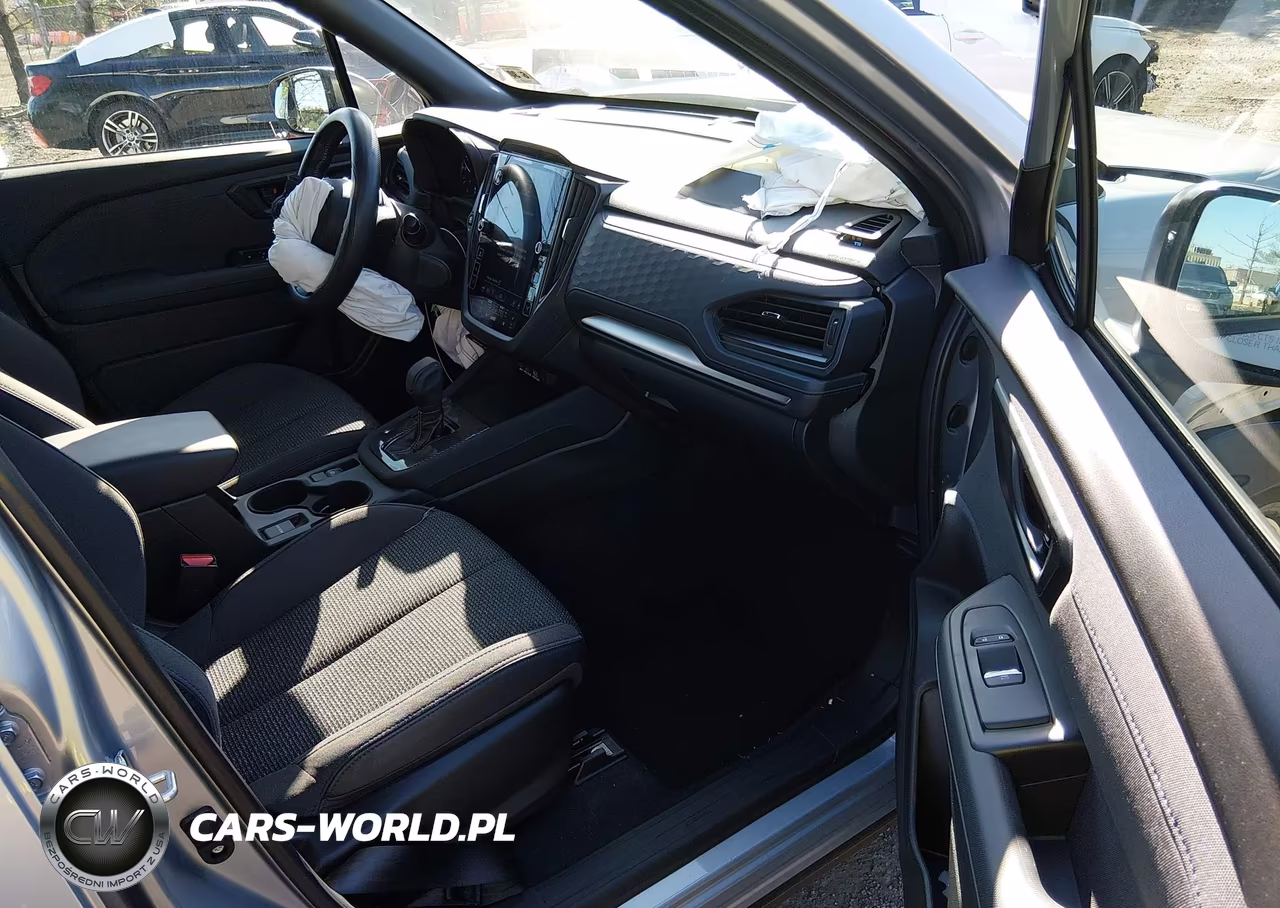 2025 Subaru Forester Premium VIN:JF2SLDDCXSH546872 - 5