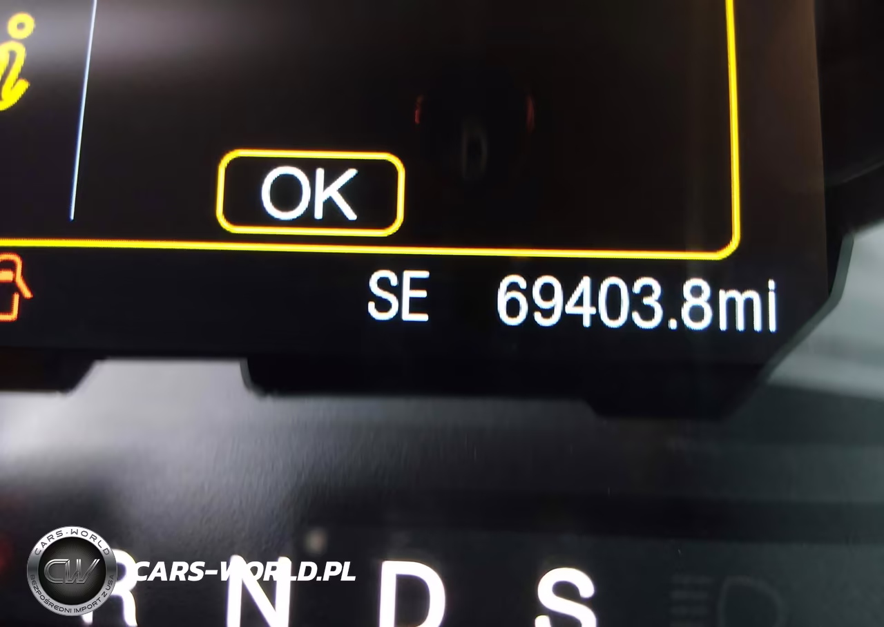 2018 Ford Explorer VIN:1FM5K8B8XJGA59417 - 19