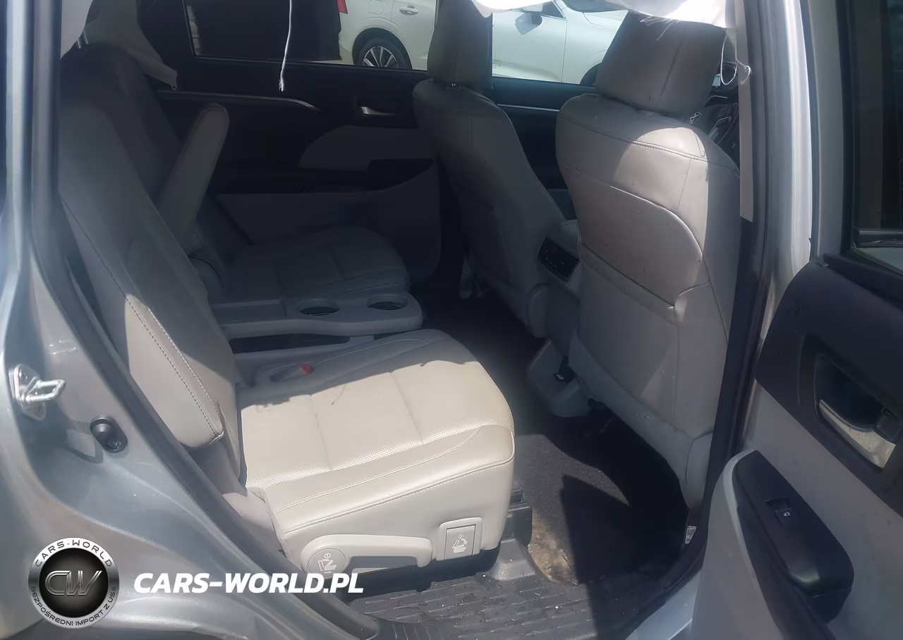 2018 Toyota Highlander Limited VIN:5TDDZRFH0JS847608 - 8