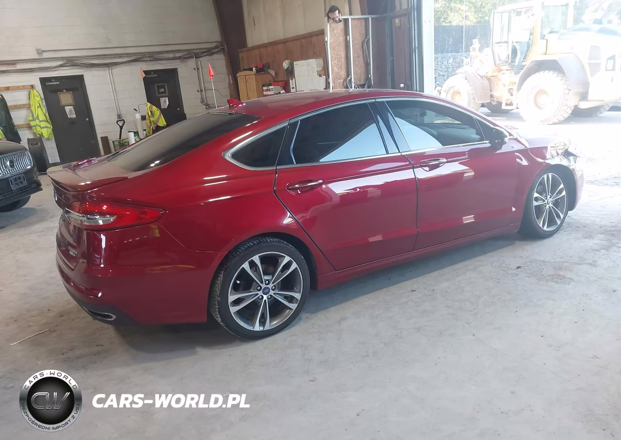 2019 Ford Fusion Titanium VIN:3FA6P0D99KR187276 - 4