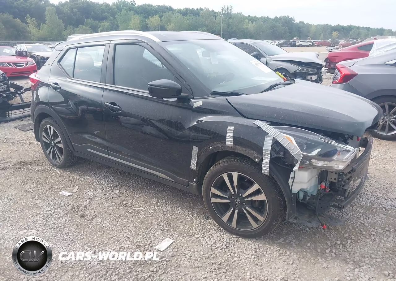 2019 Nissan Kicks Sr