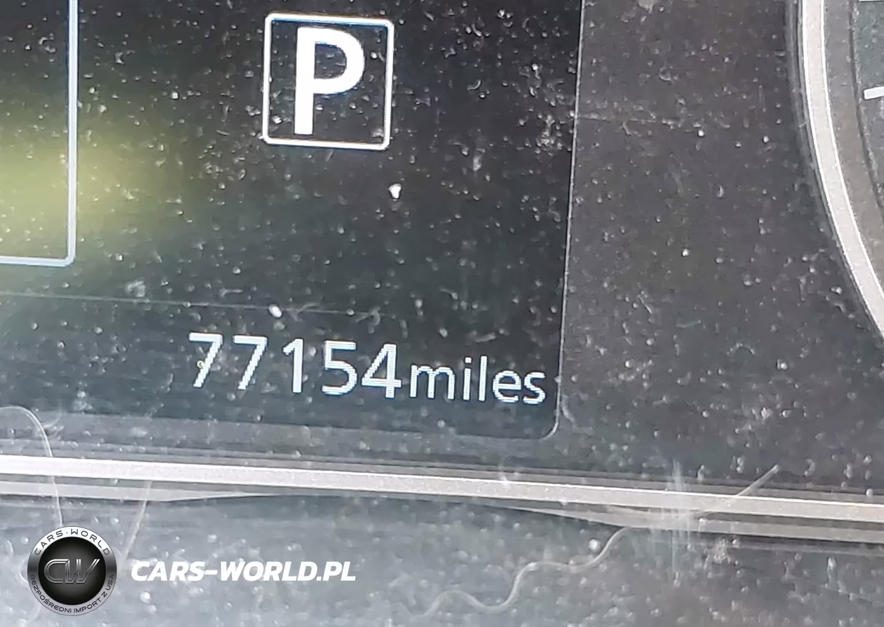 2019 Nissan Kicks Sr VIN:3N1CP5CU1KL545170 - 16
