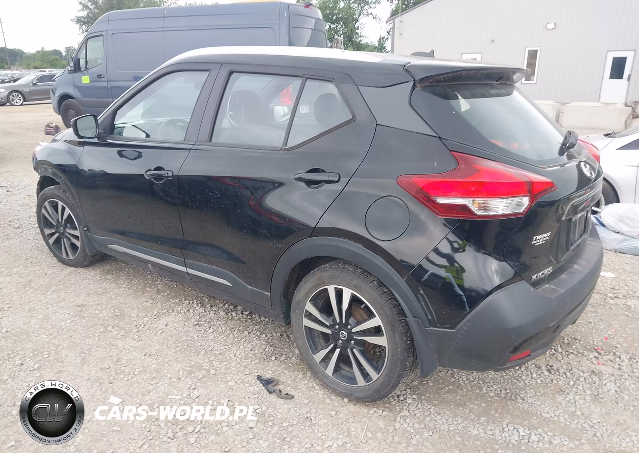 2019 Nissan Kicks Sr VIN:3N1CP5CU1KL545170 - 3