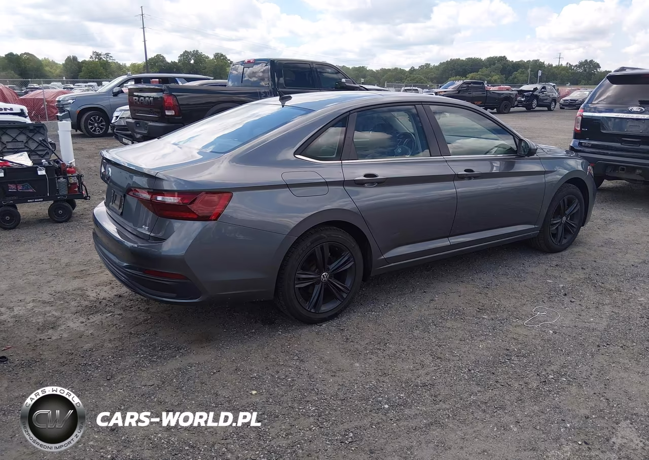 2022 Volkswagen Jetta 1.5T Se VIN:3VW7M7BU9NM019630 - 4