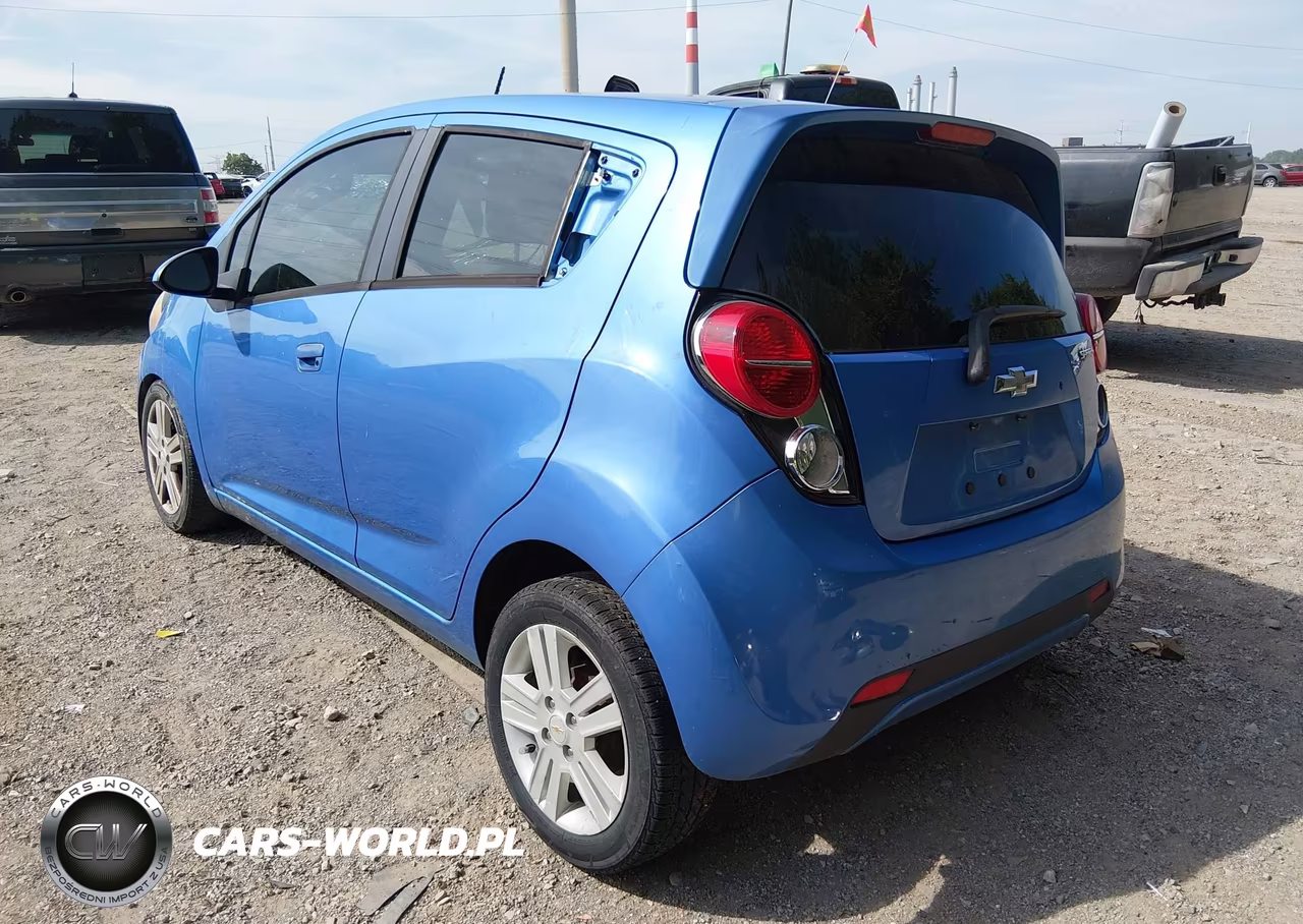 2013 Chevrolet Spark Ls Auto VIN:KL8CB6S90DC517415 - 3