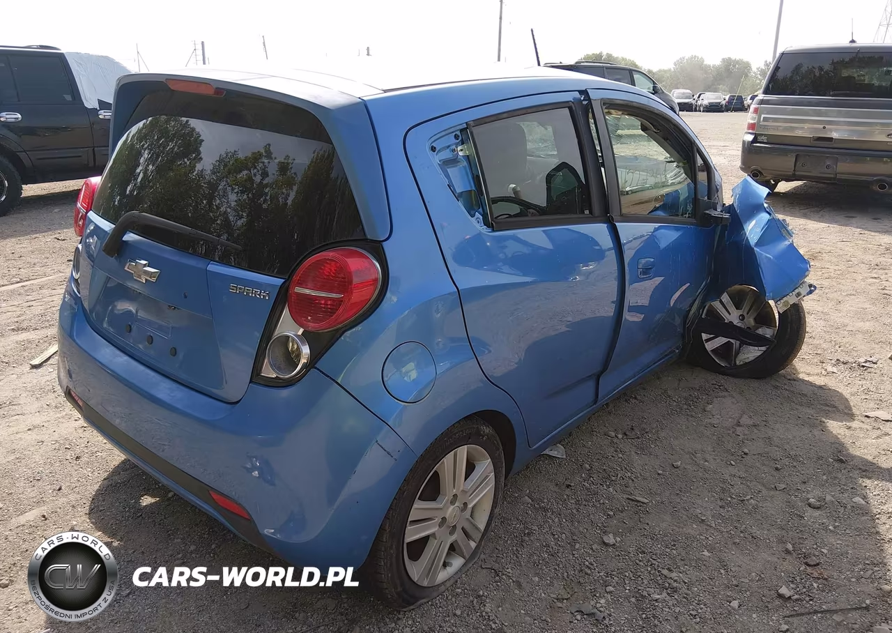 2013 Chevrolet Spark Ls Auto VIN:KL8CB6S90DC517415 - 4