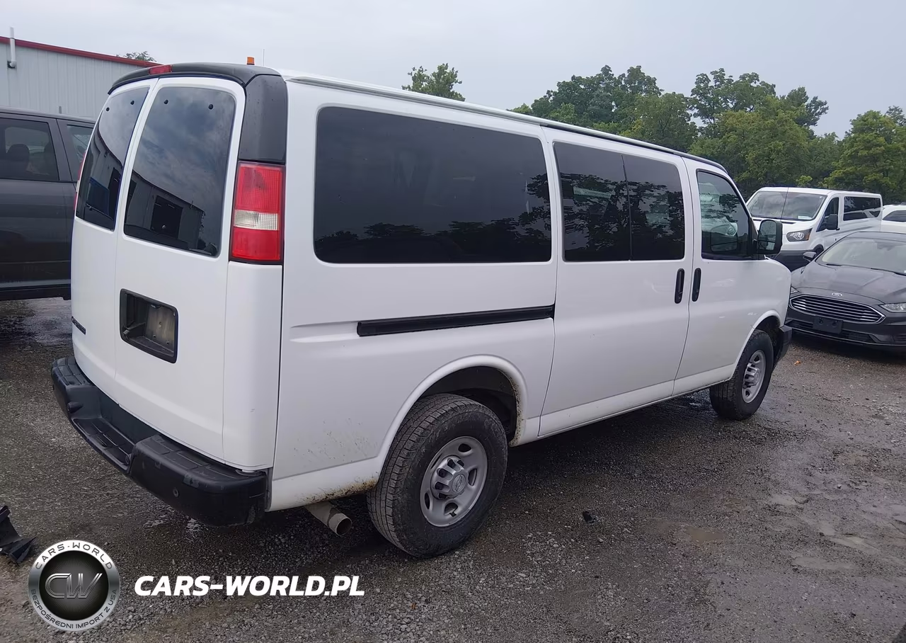 2017 Chevrolet Express 2500 Ls VIN:1GNWGEFG6H1263601 - 4