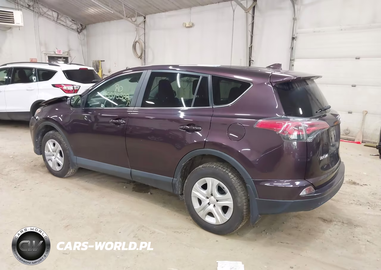 2018 Toyota Rav4 Le VIN:2T3BFREV8JW725469 - 3