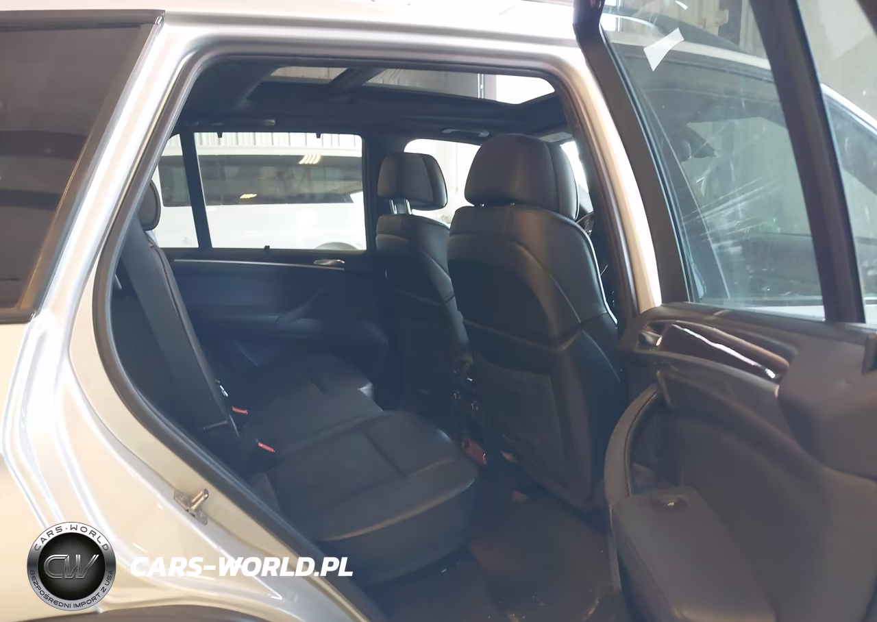 2012 BMW X5 xDrive35D VIN:5UXZW0C53CL669412 - 8