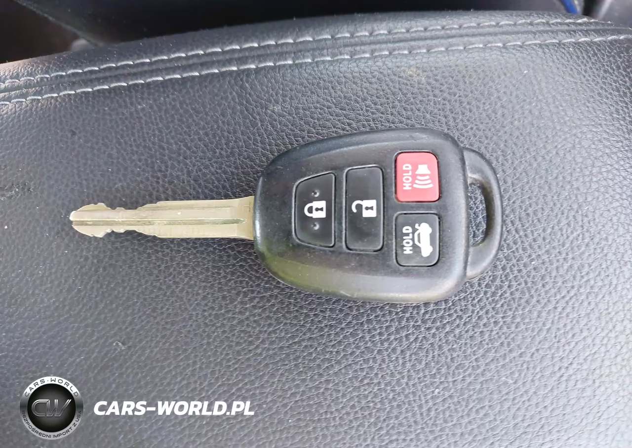 2017 Toyota Corolla Se VIN:5YFBURHE2HP669681 - 11