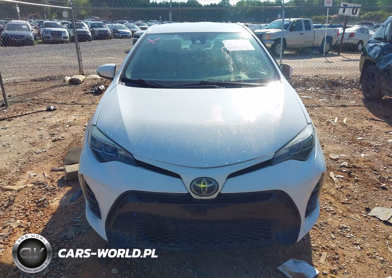 2017 Toyota Corolla Se VIN:5YFBURHE2HP669681 - 12