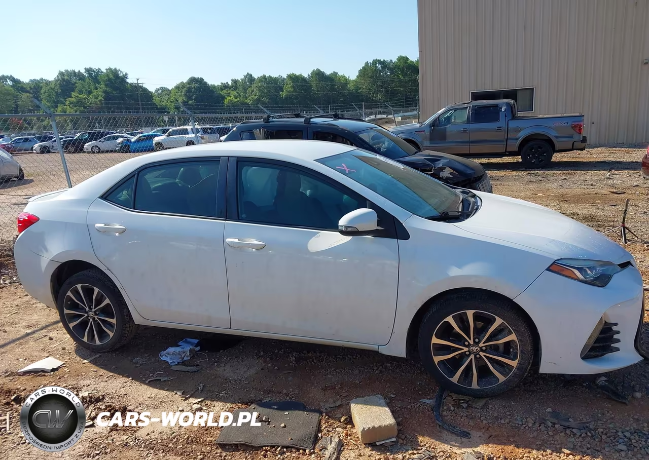 2017 Toyota Corolla Se VIN:5YFBURHE2HP669681 - 13