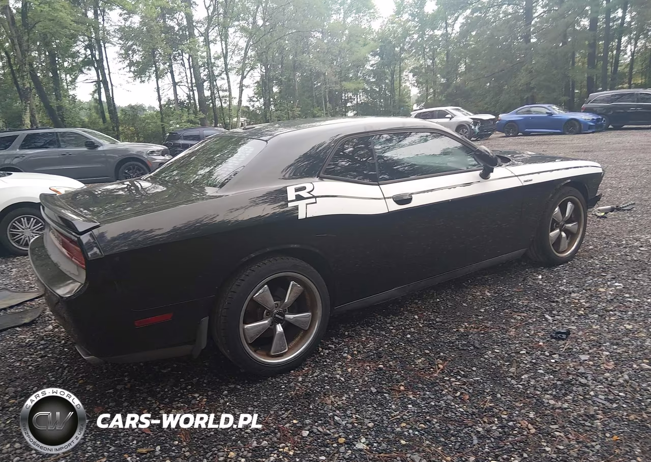 2013 Dodge Challenger R-T Classic VIN:2C3CDYBT0DH536797 - 4
