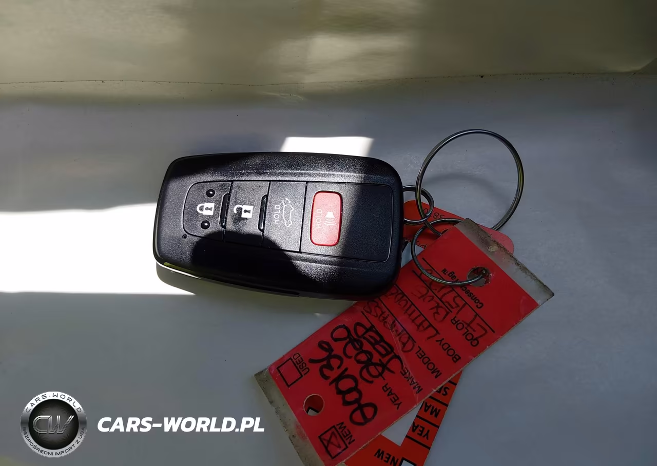 2025 Toyota Rav4 Xle VIN:2T3P1RFV7SW632737 - 11