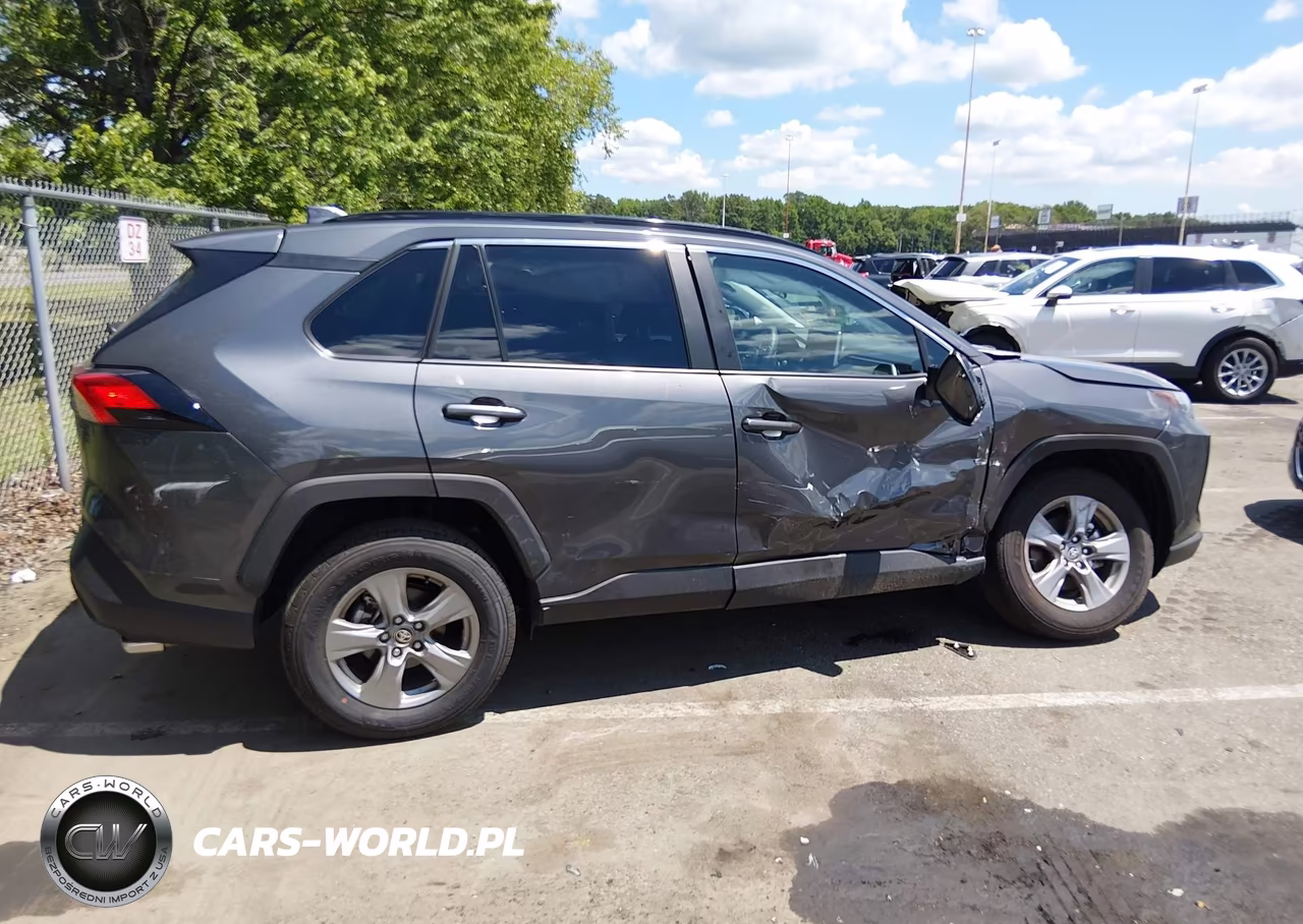 2025 Toyota Rav4 Xle VIN:2T3P1RFV7SW632737 - 6