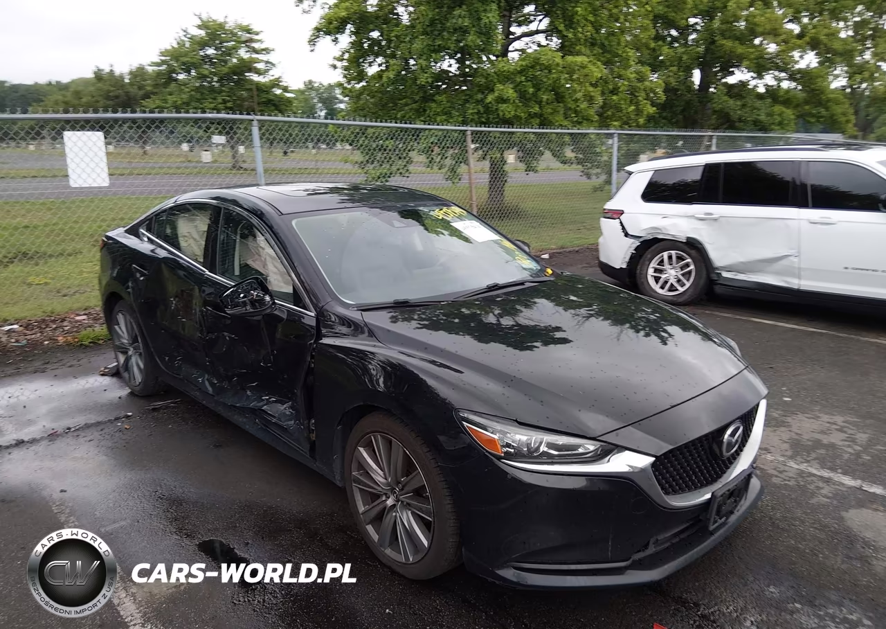 2018 Mazda Mazda6 Touring VIN:JM1GL1VM6J1310852 - 6