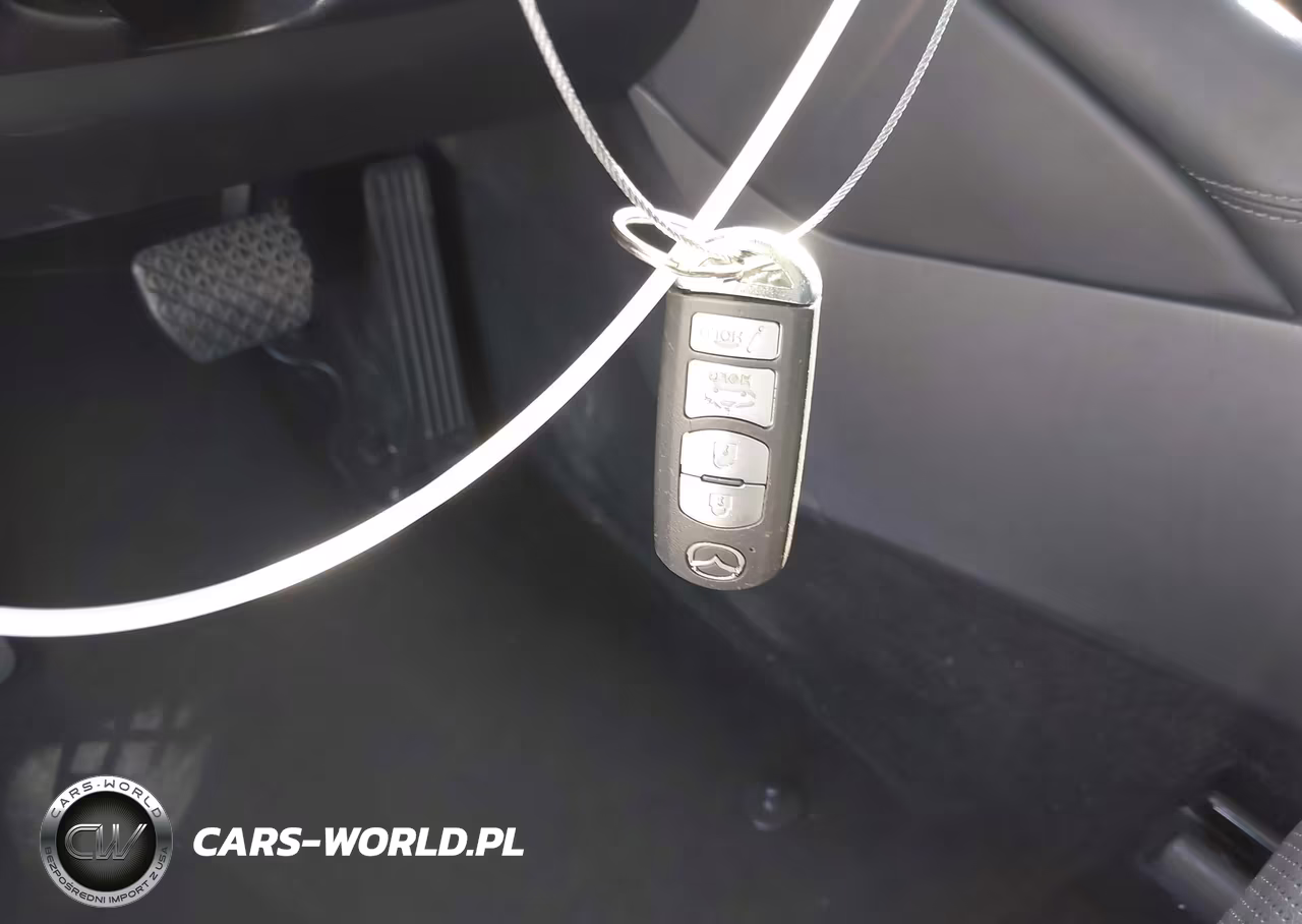 2019 Mazda Mazda6 Touring VIN:JM1GL1VM8K1501108 - 11