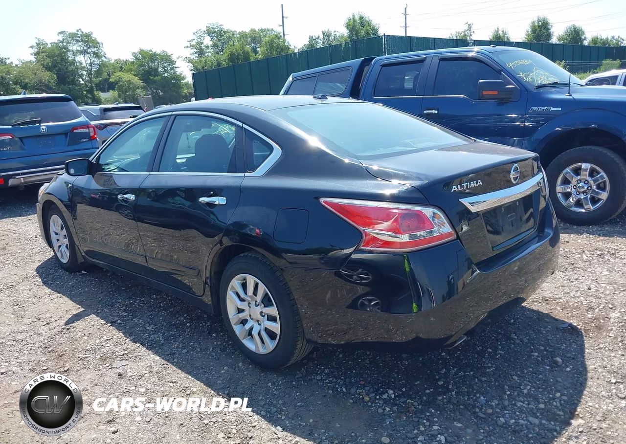 2015 Nissan Altima 2.5 S VIN:1N4AL3AP5FN377871 - 3