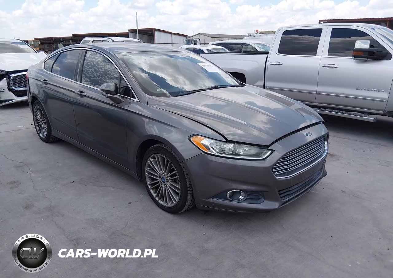 2013 Ford Fusion Se – zdjęcie 1 z 12