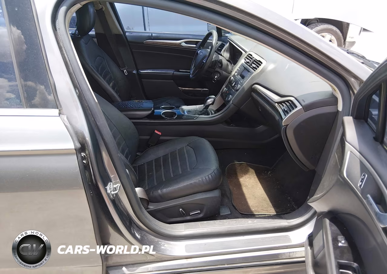 2013 Ford Fusion Se VIN:3FA6P0H93DR364062 - 5