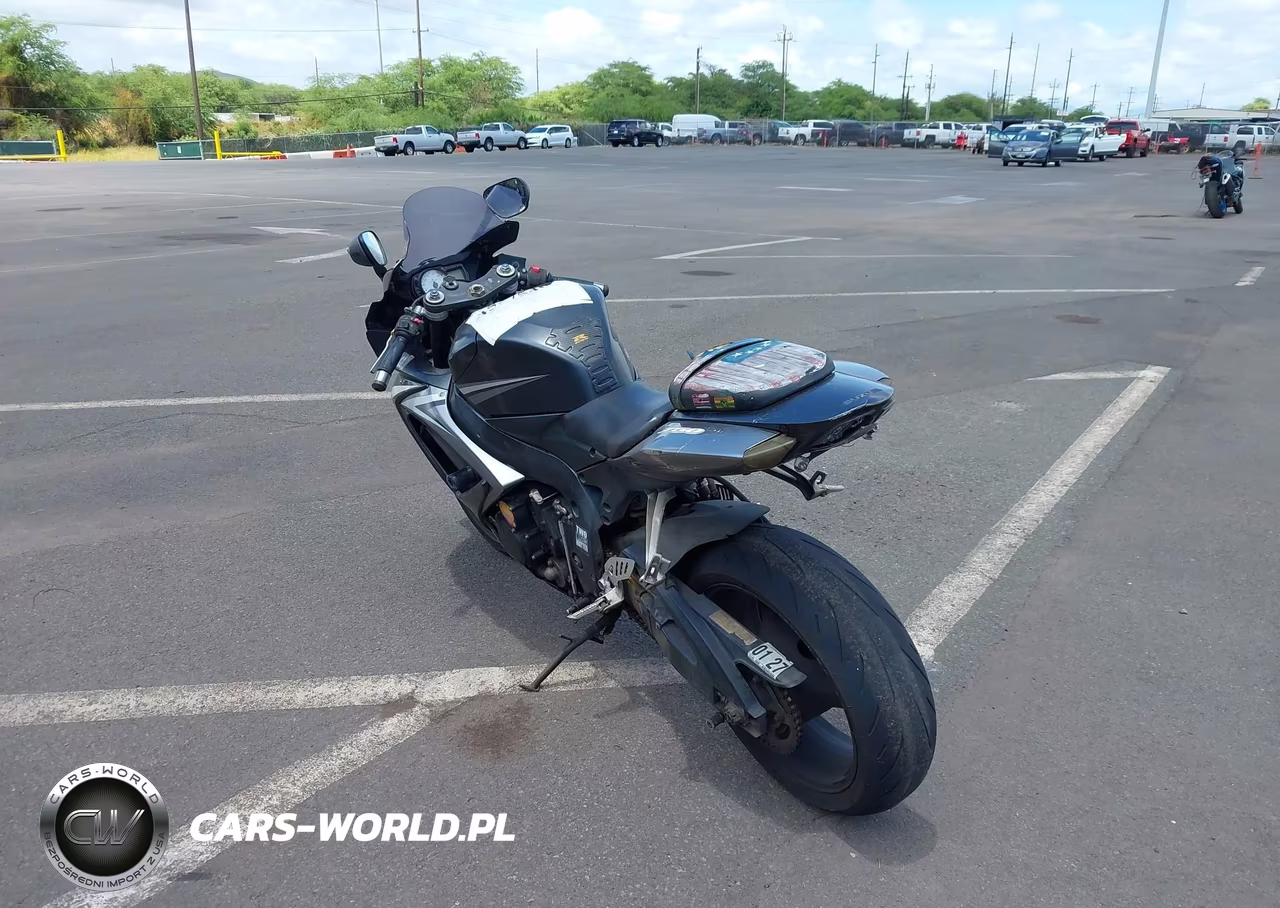 2007 Suzuki Gsx-R750 VIN:JS1GR7KA572103765 - 3