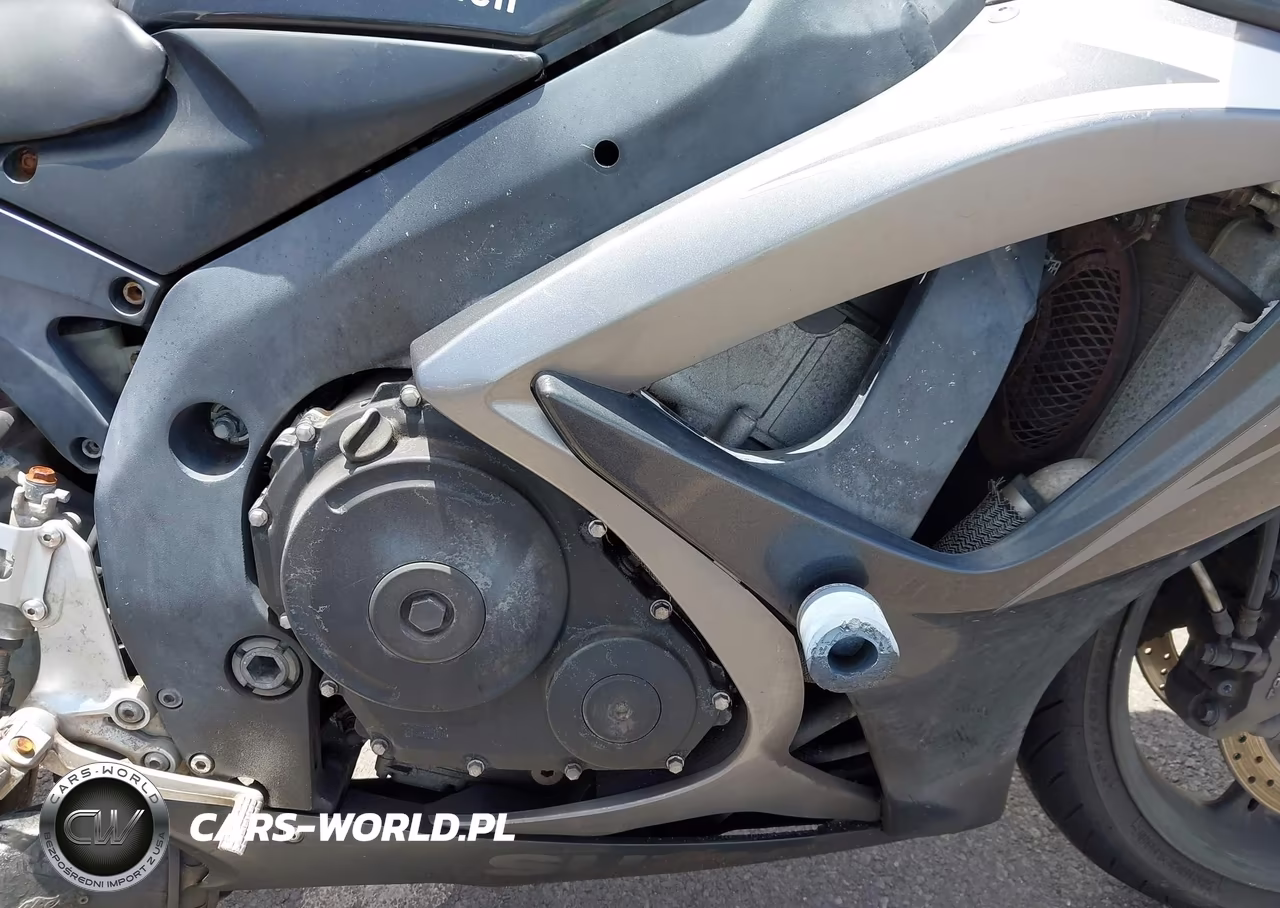 2007 Suzuki Gsx-R750 VIN:JS1GR7KA572103765 - 8