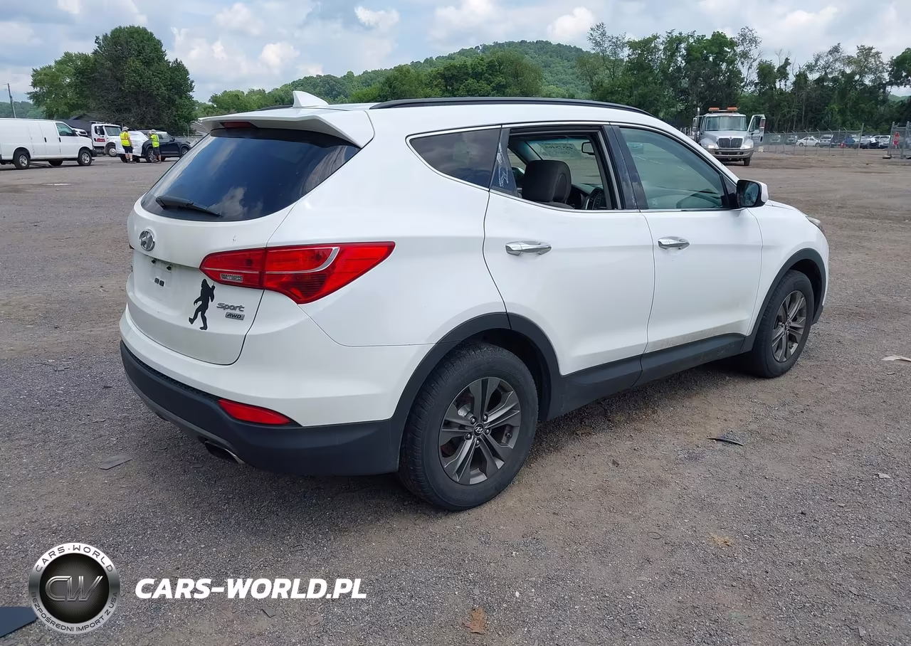 2014 Hyundai Santa Fe Sport 2.4L VIN:5XYZUDLB3EG210092 - 4