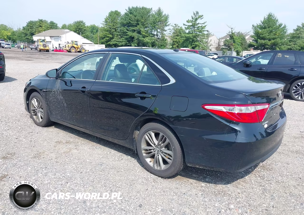 2015 Toyota Camry Se VIN:4T1BF1FK9FU913665 - 3