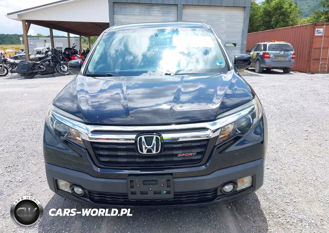 2019 Honda Ridgeline Sport VIN:5FPYK3F1XKB018984 - 13