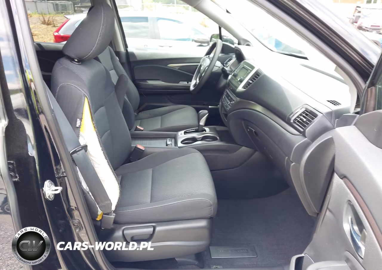 2019 Honda Ridgeline Sport VIN:5FPYK3F1XKB018984 - 5