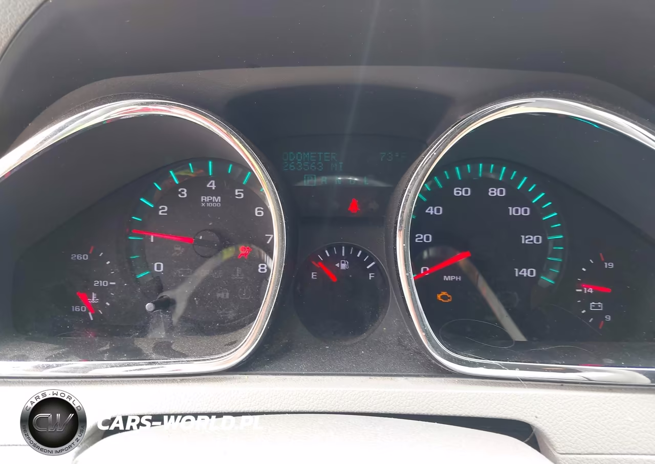 2011 Chevrolet Traverse Ls VIN:1GNKVEEDXBJ352848 - 7
