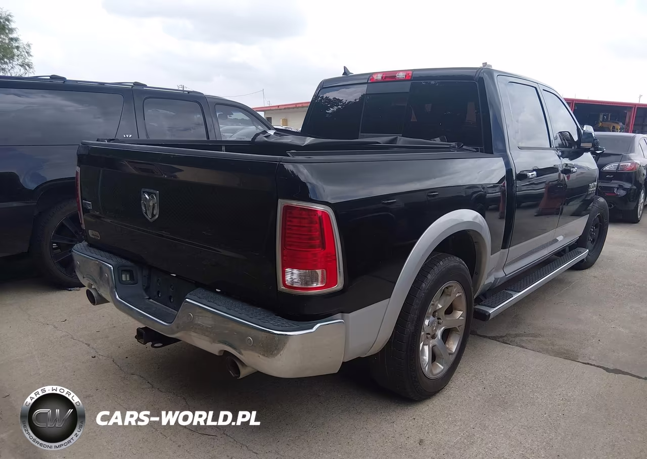2014 Ram 1500 Laramie VIN:1C6RR6NT1ES101862 - 4
