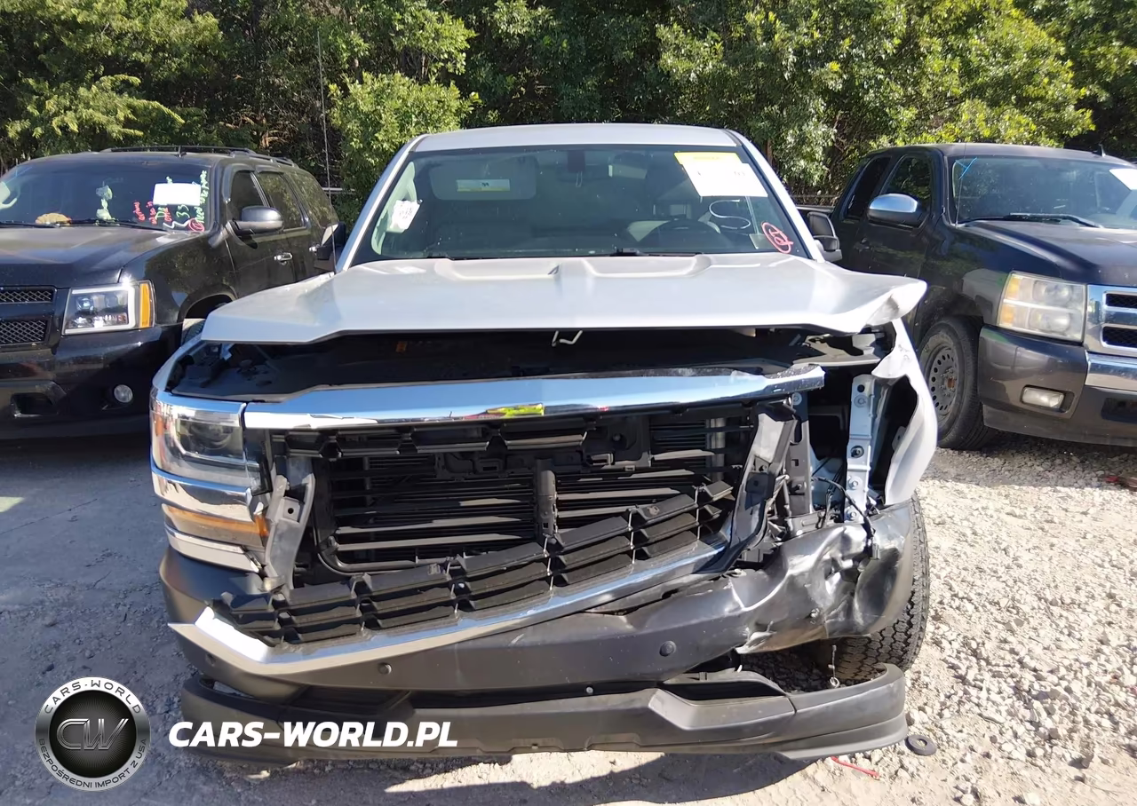 2018 Chevrolet Silverado 1500 Wt VIN:1GCNCNEH7JZ230947 - 12