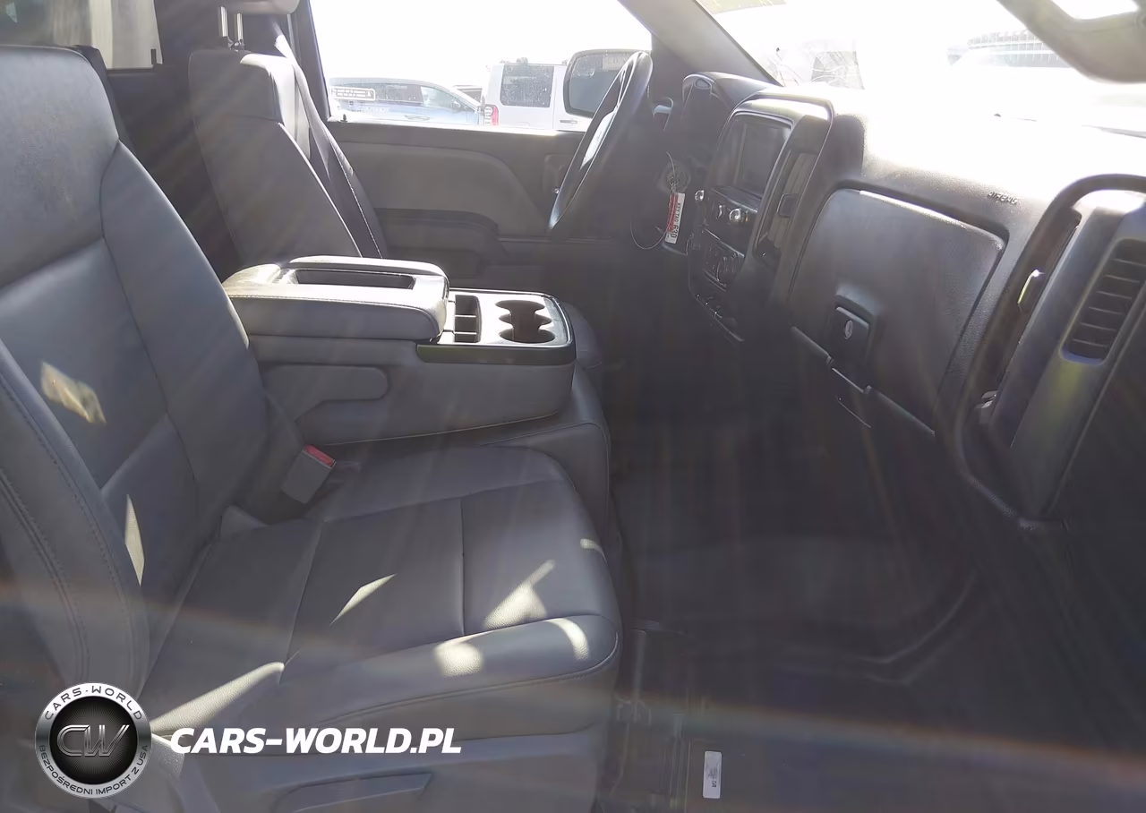 2018 Chevrolet Silverado 1500 Wt VIN:1GCNCNEH7JZ230947 - 5