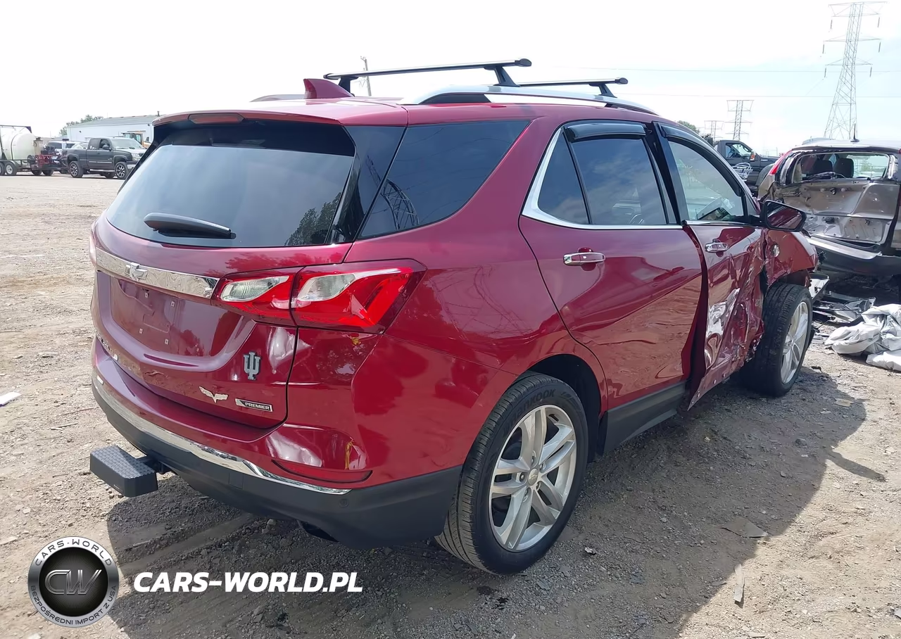 2018 Chevrolet Equinox Premier VIN:3GNAXNEX1JS560453 - 4