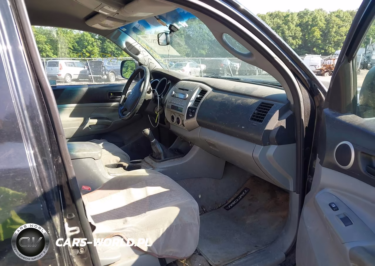 2007 Toyota Tacoma VIN:5TEUX42N97Z380642 - 5